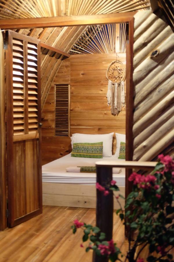 Palayan Paradise Huts San Vicente  Exterior photo